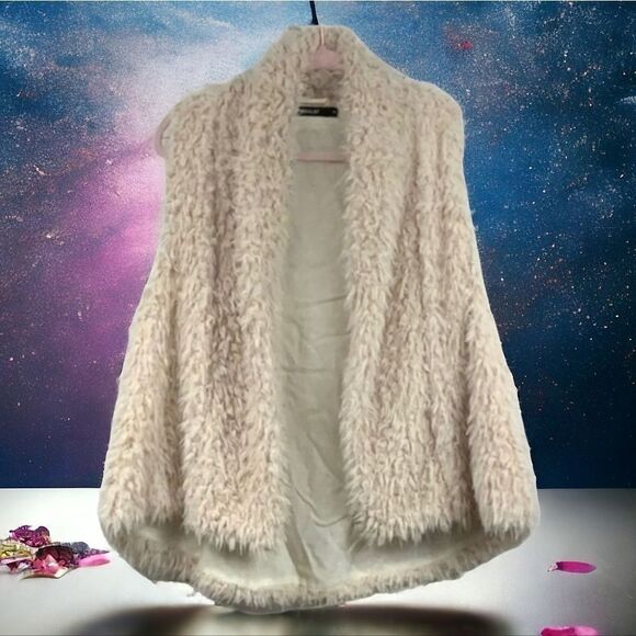 WishList Cream Faux Fur Sherpa Super Soft Open Front Vest Furry Fuzzy Small - Picture 7 of 7